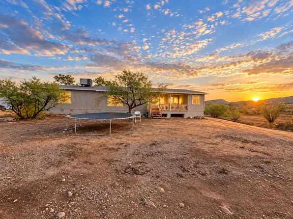 47840 N 31st Ave, New River, AZ 85087