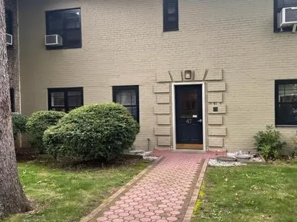 47 Manchester Road #E21, Eastchester, NY 10709