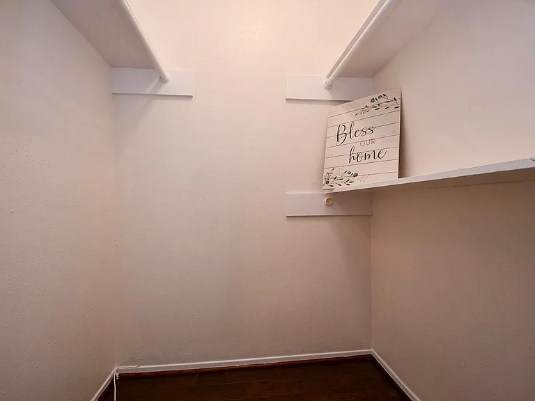 16823 Cobble Ridge Dr — Photo 31