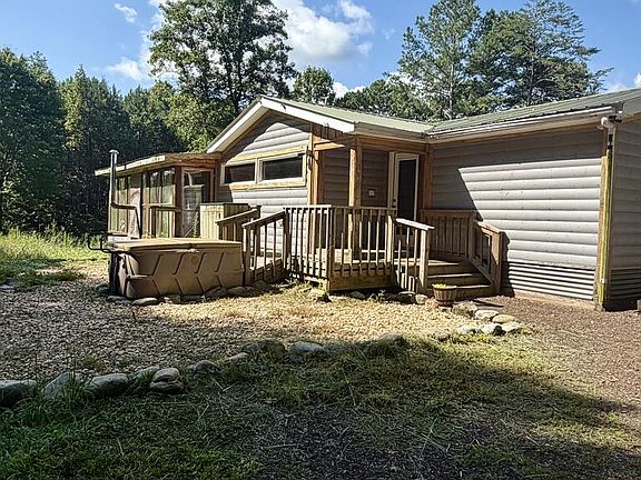 2nd image of 390 Haddock Dr