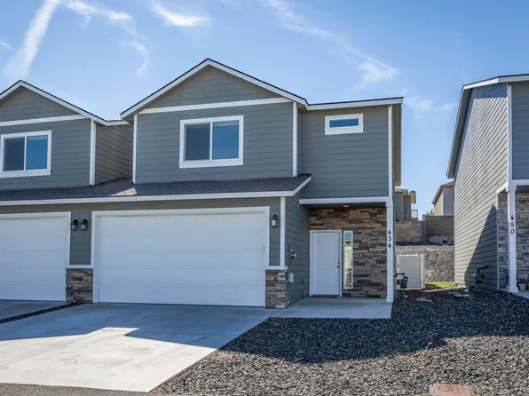 434 Bedrock Loop, West Richland, WA 99353