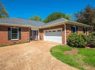 100 Collinwood Close, Franklin, TN 37069