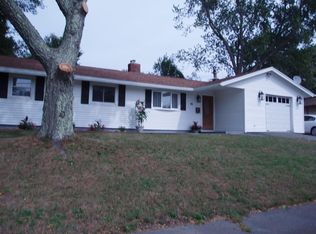 76 Abington Ave, Holbrook, MA 02343