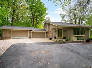 3765 Maplewood Ct, Hubertus, WI 53033