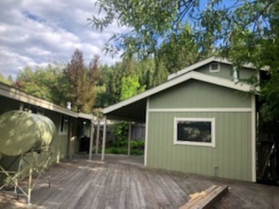 3rd image of 107 Lindan Ln