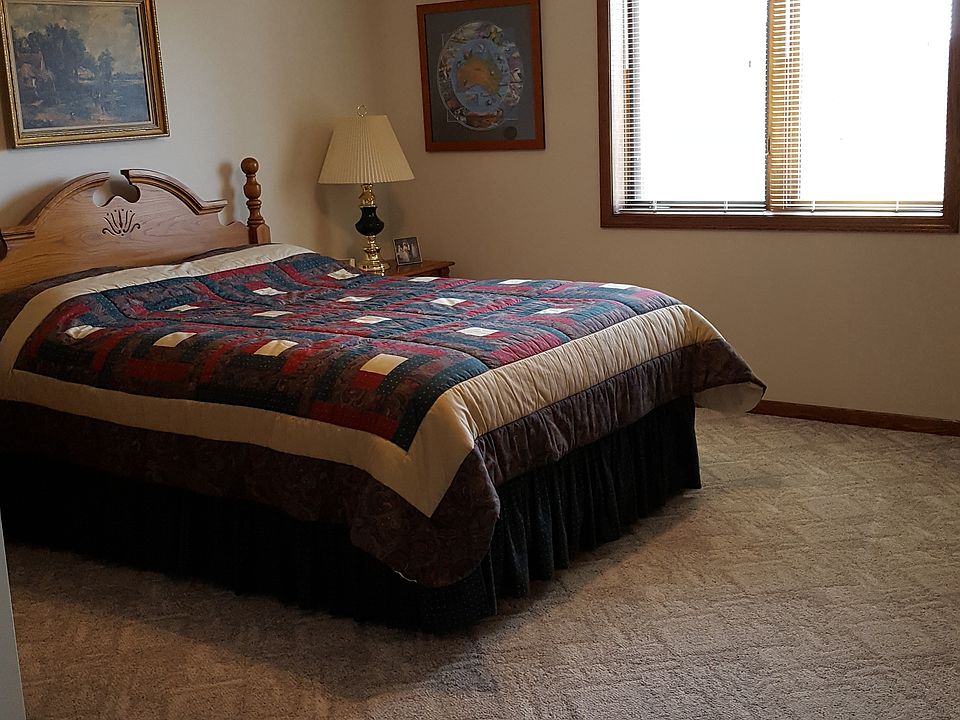 Basement bedroom