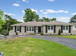 6901 Bluejacket St, Shawnee, KS 66203