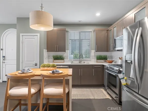 5243 Pacific Ter, Hawthorne, CA 90250