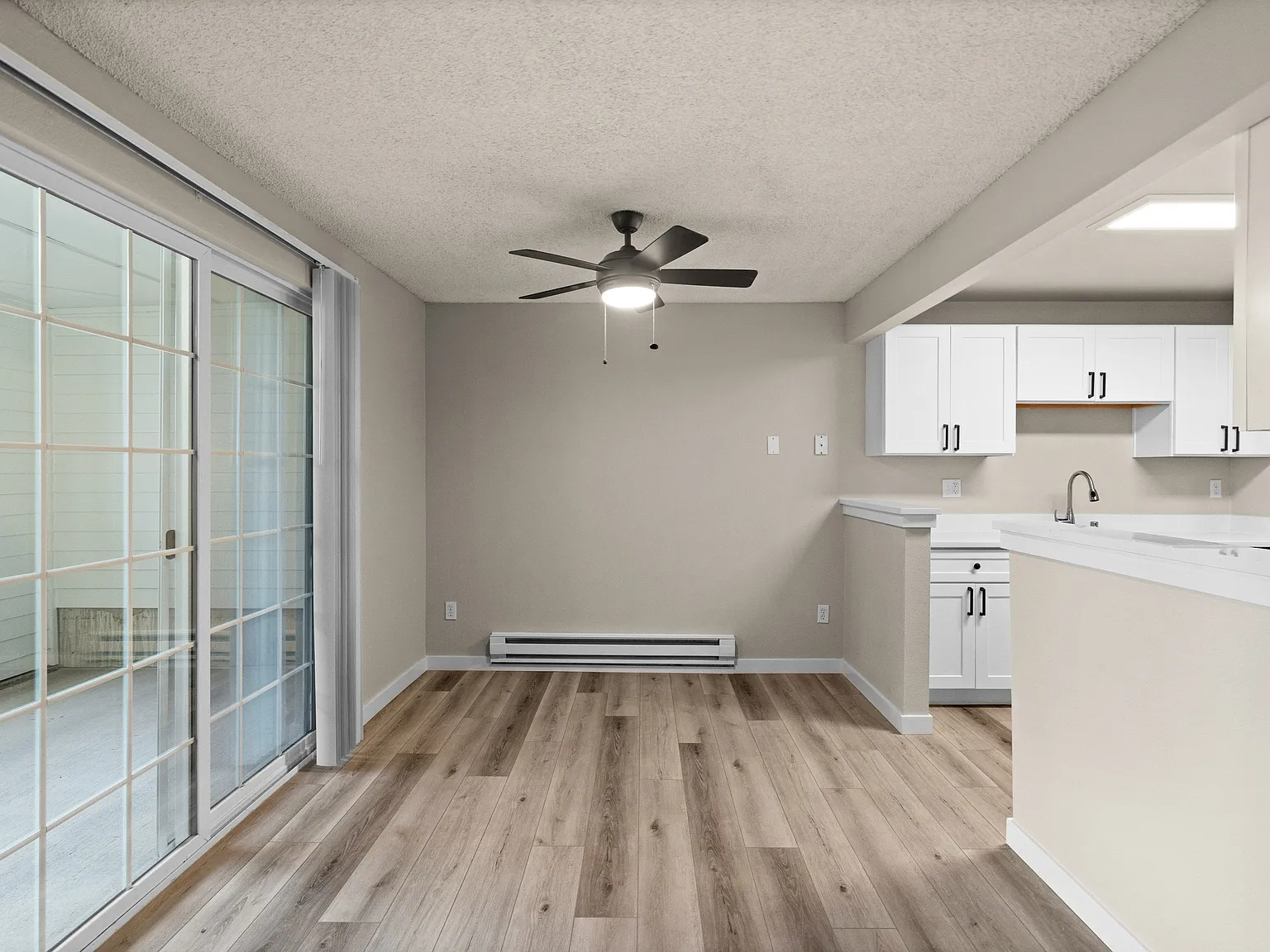 Boardwalk at University Place Apartments — Photo 3