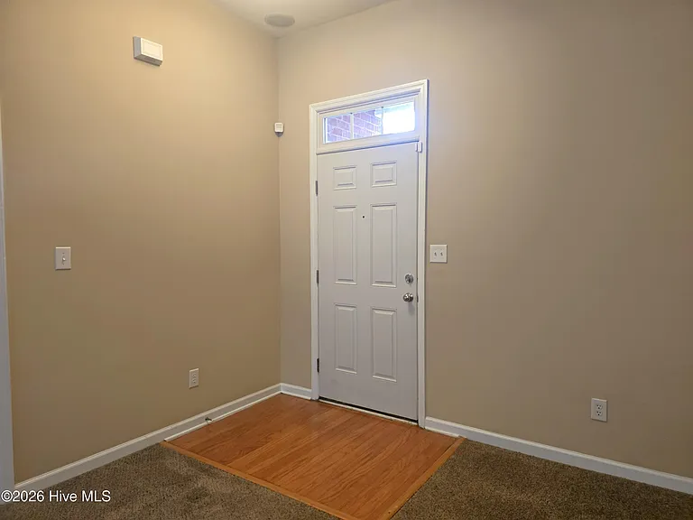 2918 Carey Ct — Photo 3