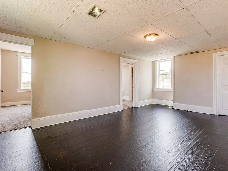 10 - 35 Mt Oliver — Photo 5
