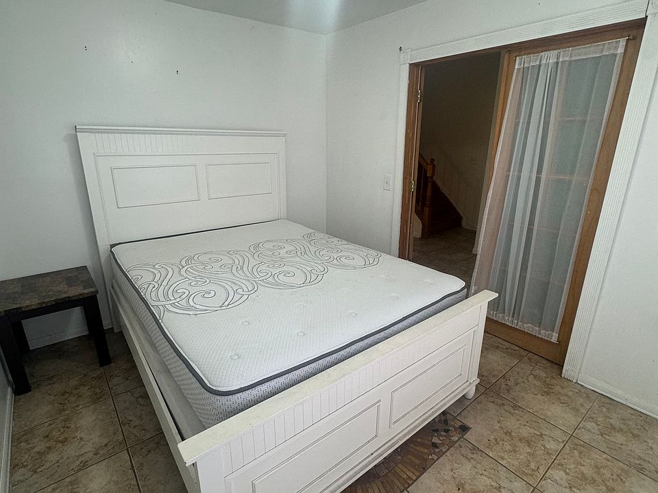 1st image of 103 White Plains Rd #1