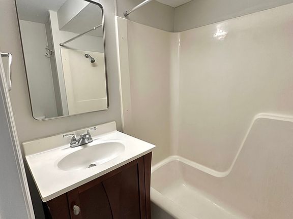 2nd image of 439 E Kaley St #B