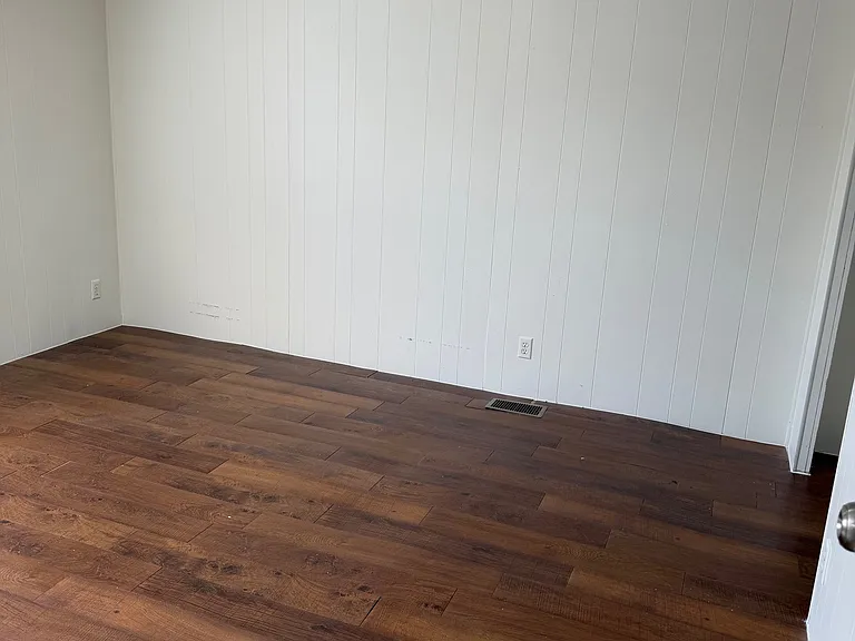 216 N Carpenter St #B — Photo 9