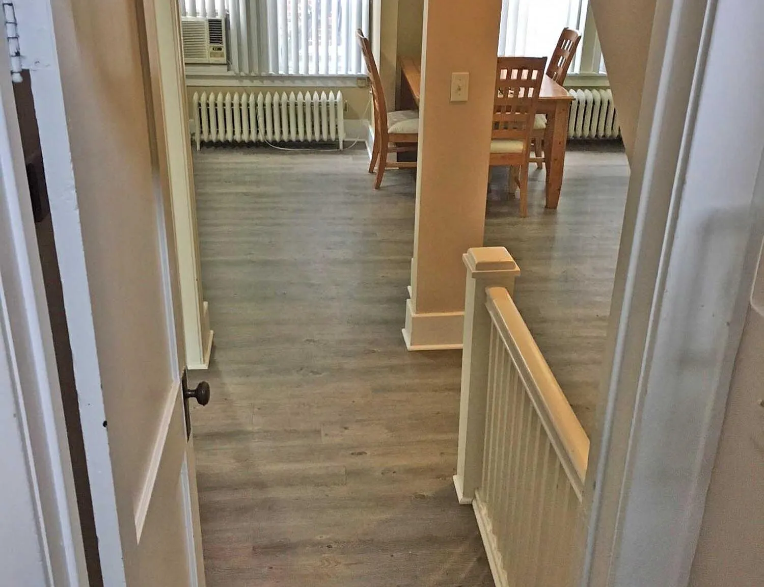 2 bed, 1.0 bath, 1564 sqft, $2,400 — Photo 4