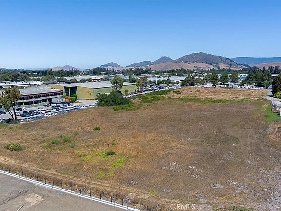 4th image of 197 Suburban Rd