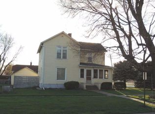 302 2nd Ave SW, State Center, IA 50247