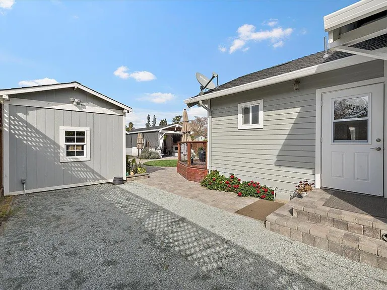 1173 Garfield Ave — Photo 11