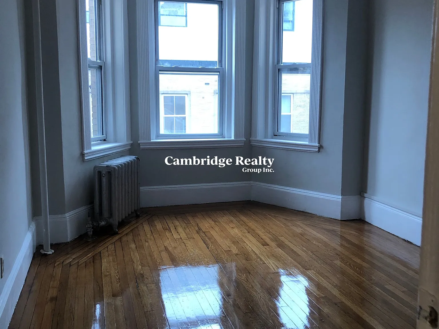 2 bed, 1.0 bath, $3,600 — Photo 4