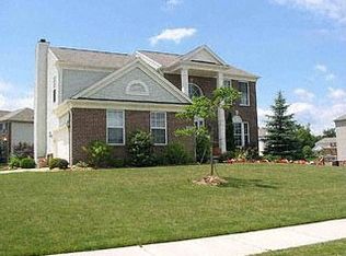 8412 Cranbrook Ln, Grand Blanc, MI 48439