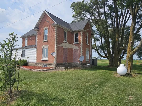 5480 Elmwood Rd, Akron, MI 48701