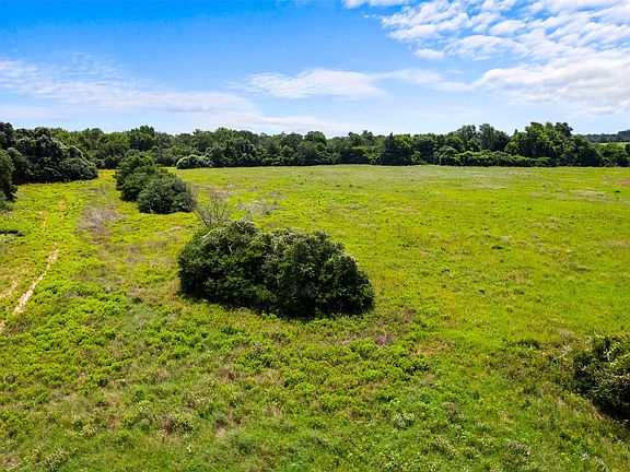 4th image of 2874 Old Boone Prairie Rd