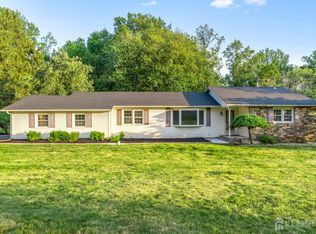 4 Hickory Trl, Flemington, NJ 08822