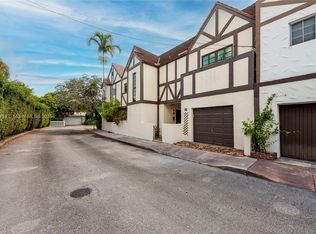 3621 Viscaya Ct, Coral Gables, FL 33134