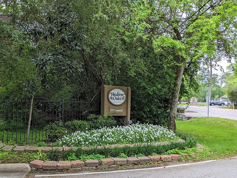 11711 Memorial Dr #133 — Photo 26