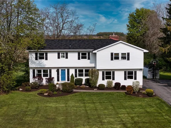 (undisclosed Address), Skaneateles, NY 13152