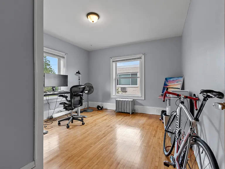 2449 Pillsbury Ave S #3 — Photo 14
