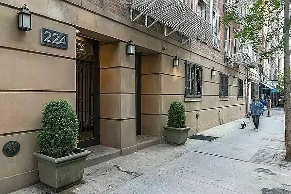 Rented by REAL New York | media 13