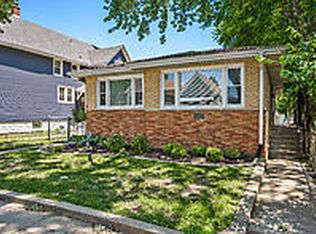13033 Chicago St, Blue Island, IL 60406