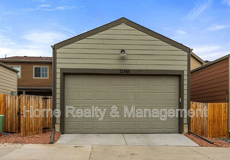 12760 Tamarac St — Photo 29
