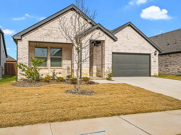 4th image of 522 River Ridge Dr