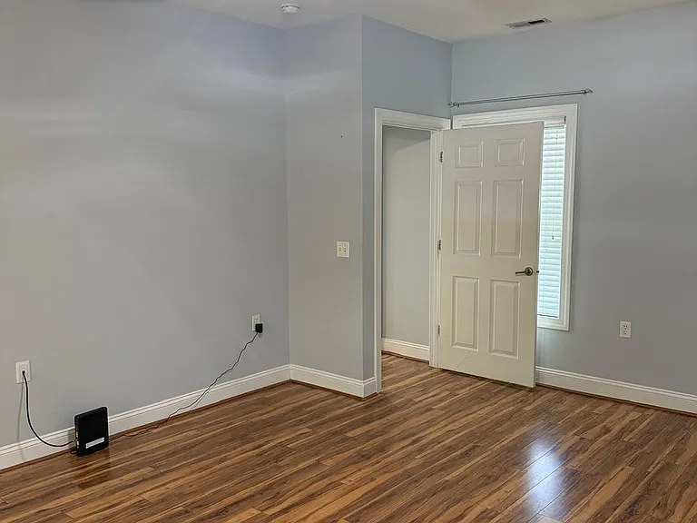 1905 Covengton Way #104 — Photo 8