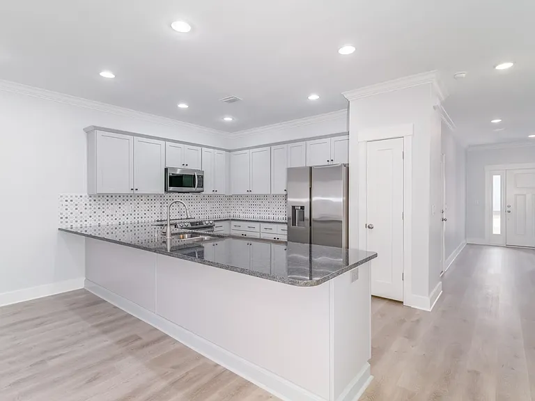 Spacious kitchen
