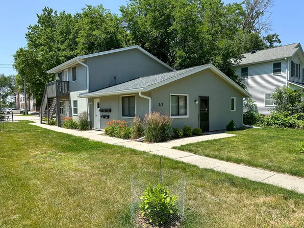 219 Washington, 219 Washington Ave #C7206c16e, Ames, IA 50010