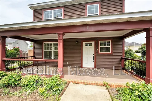 8 Emmaline St Photo 1