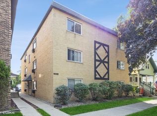 1130 Dunlop Ave APT 3C, Forest Park, IL 60130