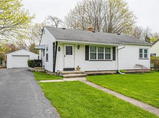 98 Saint Rita Dr, Rochester, NY 14606