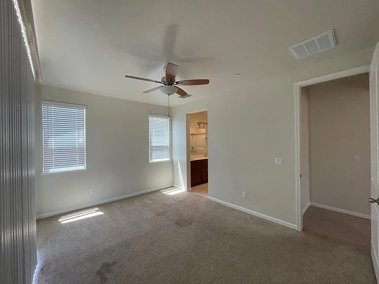 710 Marybelle Dr — Photo 9