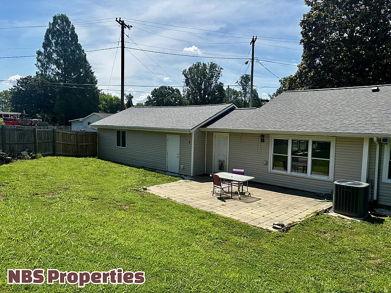 104 Hillside Rd — Photo 28