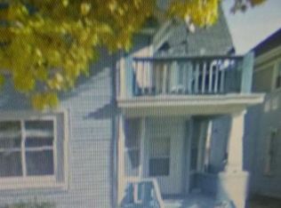 1024 S 19th St, Milwaukee, WI 53204