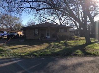 204 Methodist St, Red Oak, TX 75154