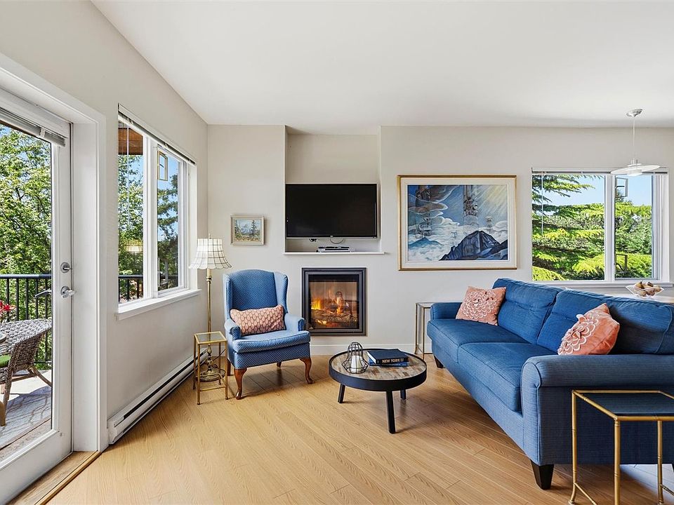 1st image of 4040 Borden St #304