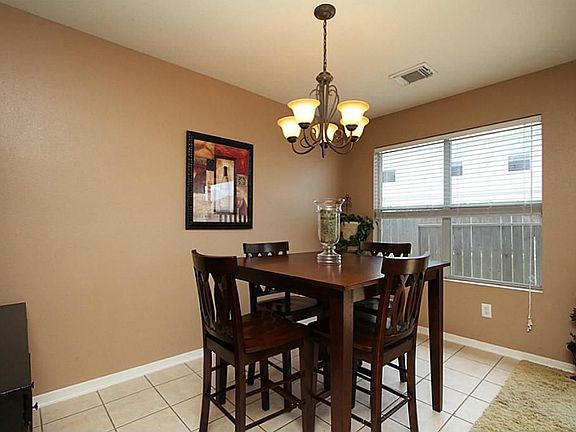 5th image of 15311 Fir Woods Ln