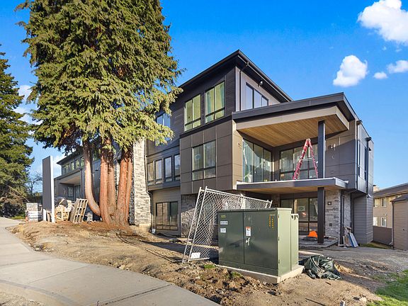 5th image of 317 5th Ave W #Eqmly3