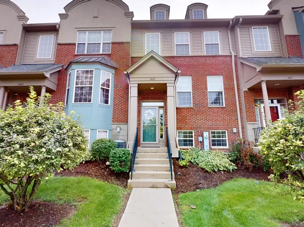1667 Station Park Dr, Grayslake, IL 60030