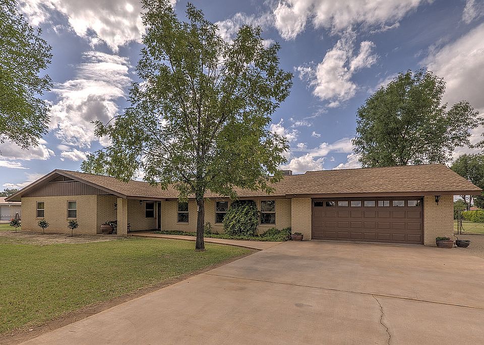 1st image of 6005 W Sunnyside Dr